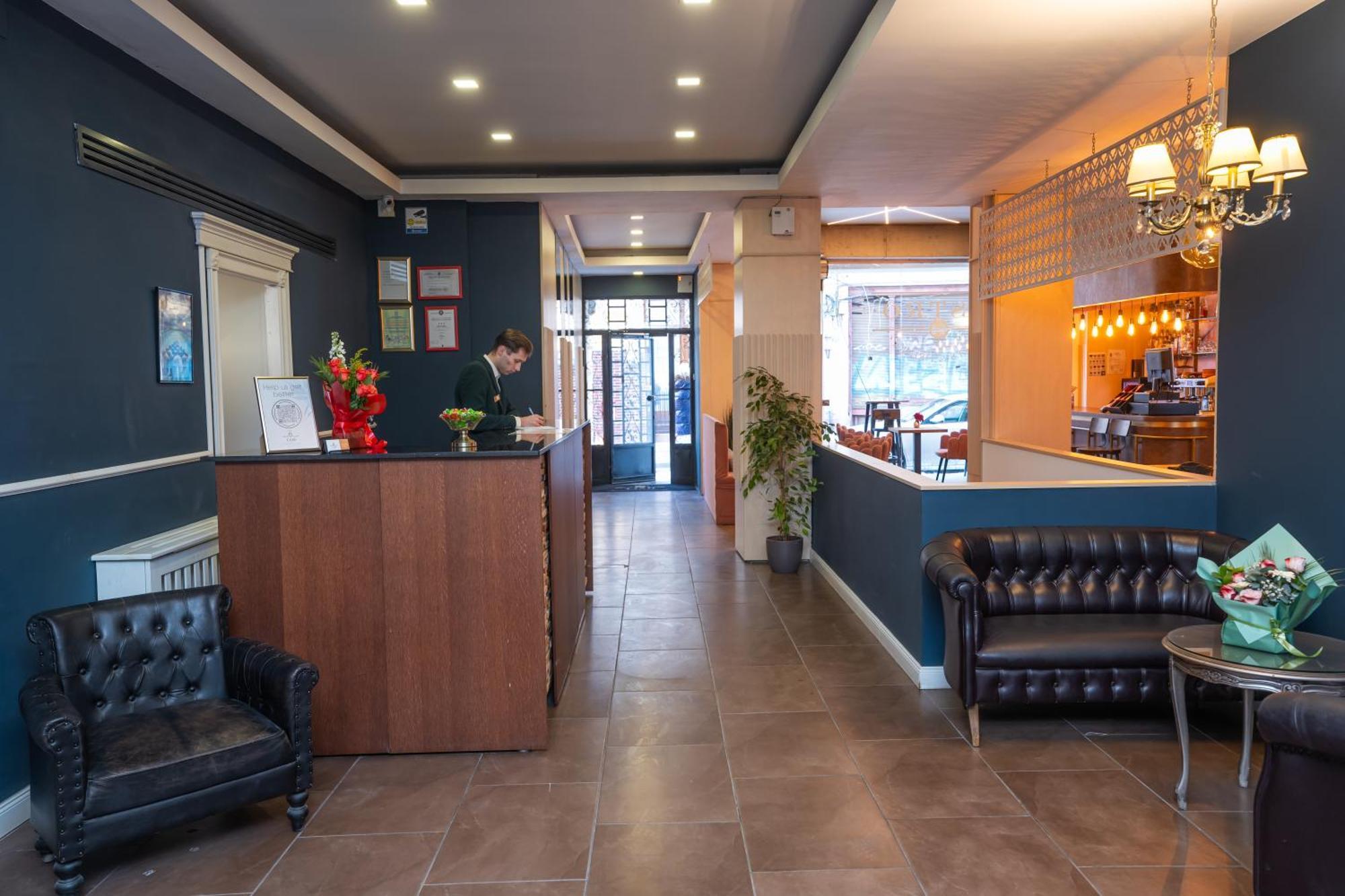 Hotel Liad City Center Bukares Bagian luar foto