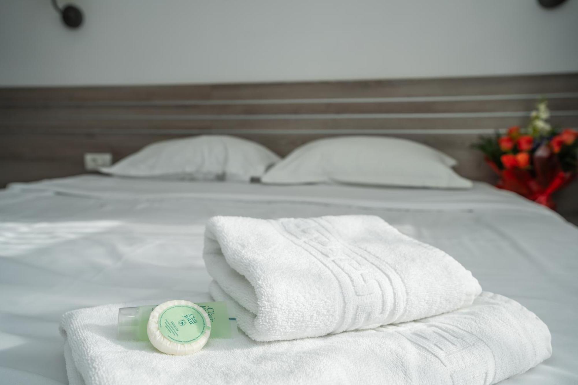 Hotel Liad City Center Bukares Bagian luar foto